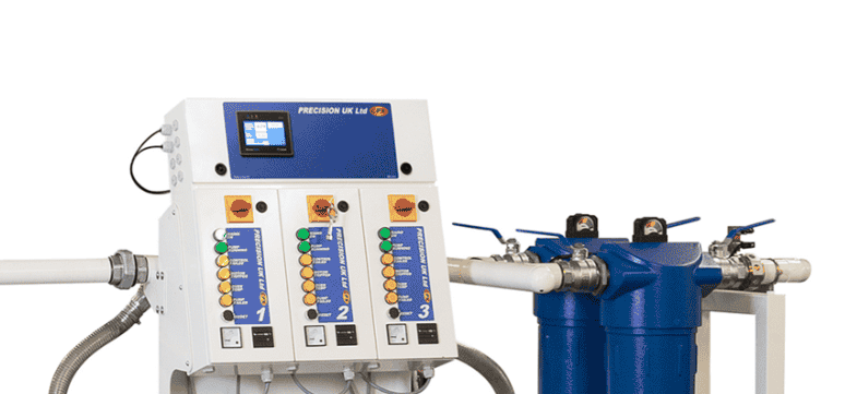 Bộ điều khiển CPX Medical Vacuum Plant với màn hình hiển thị và các kênh điều khiển bơm